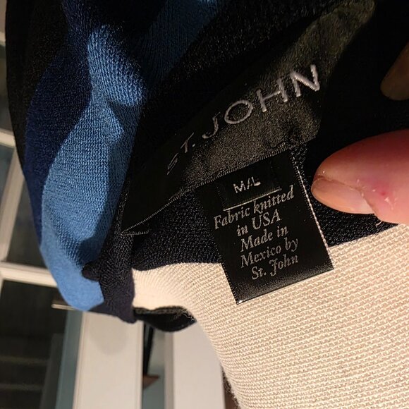 St. John Collection Navy and Light Blue Striped Cape/Poncho. Size M/L - Picture 3 of 6